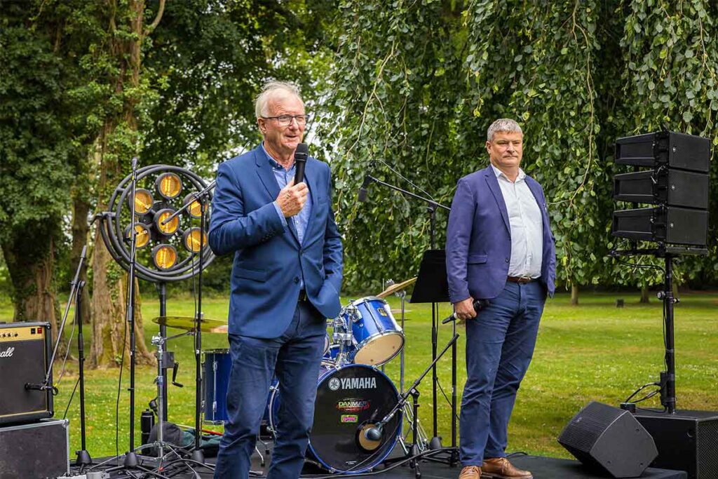 discours-evenementiel-réunion-aprilys Discours 2 personnes sur scène