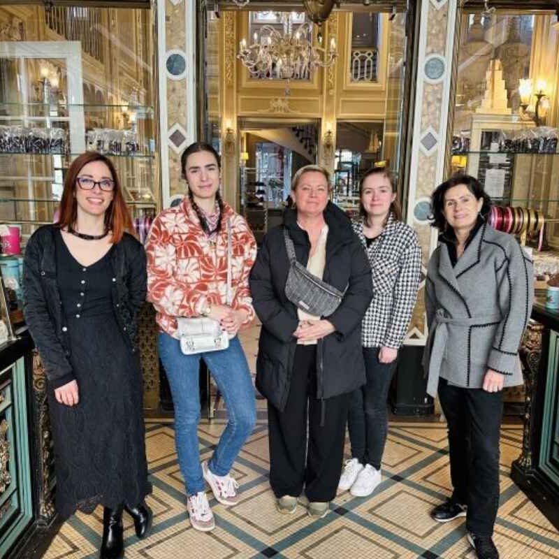 Equipe aprilys en découverte chez Meert